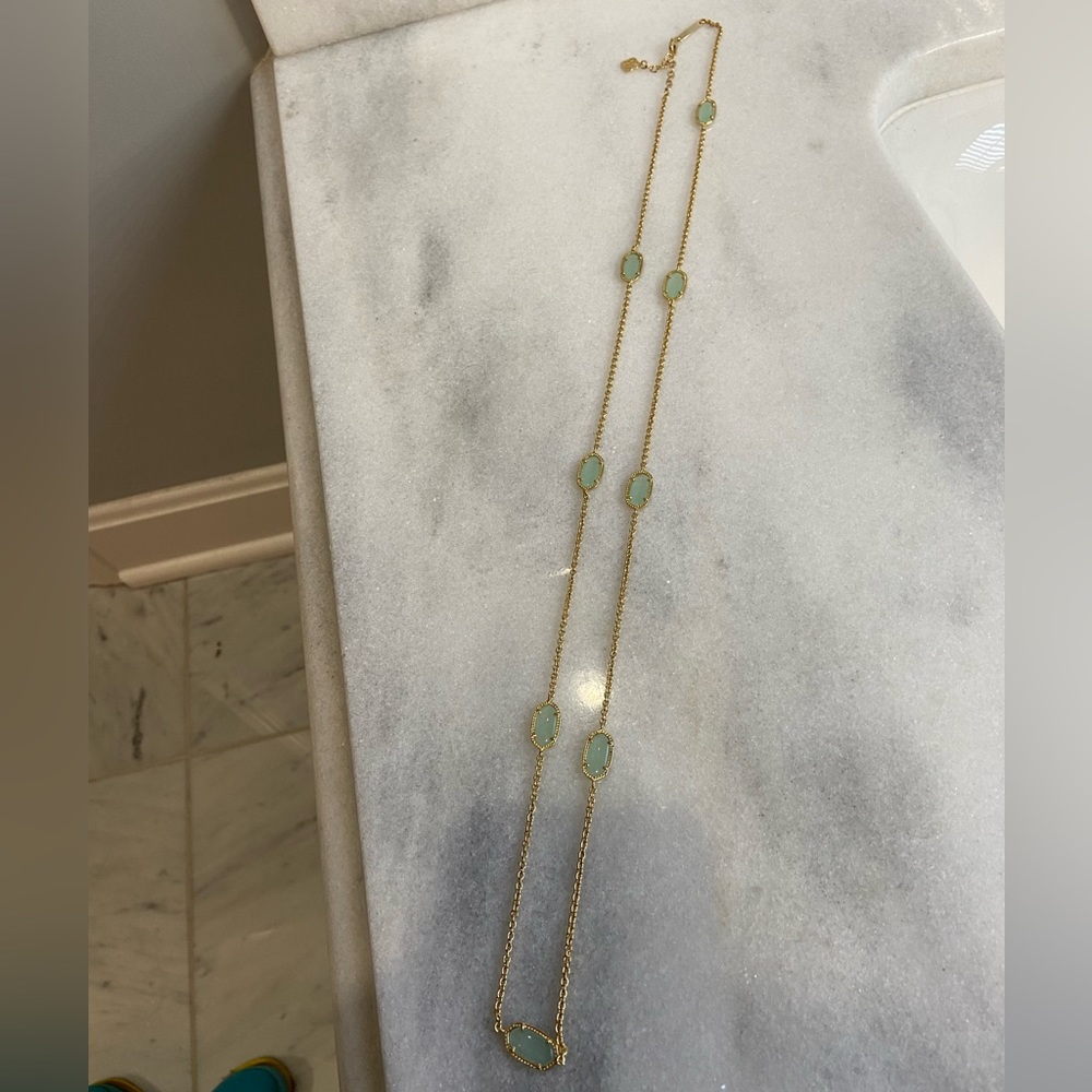 RARE Kendra Scott Necklace Chalcedony stones